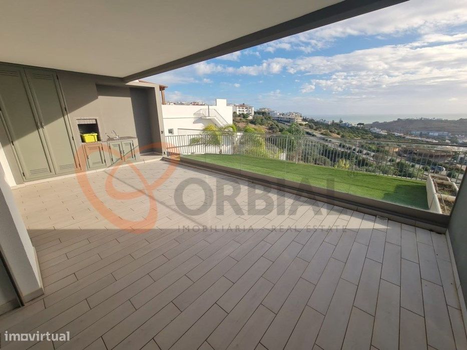 Apartamento T3 com vista mar para arrendamento ao ano em Albufeira