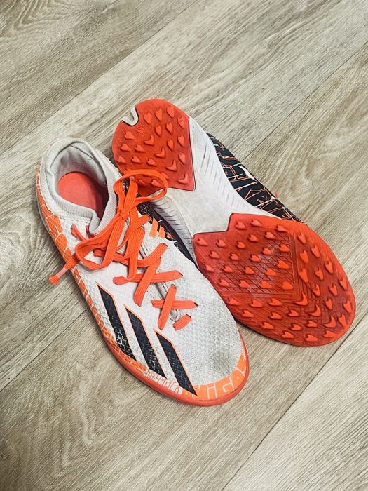 Продам сороконожки adidas 22cm б/у
