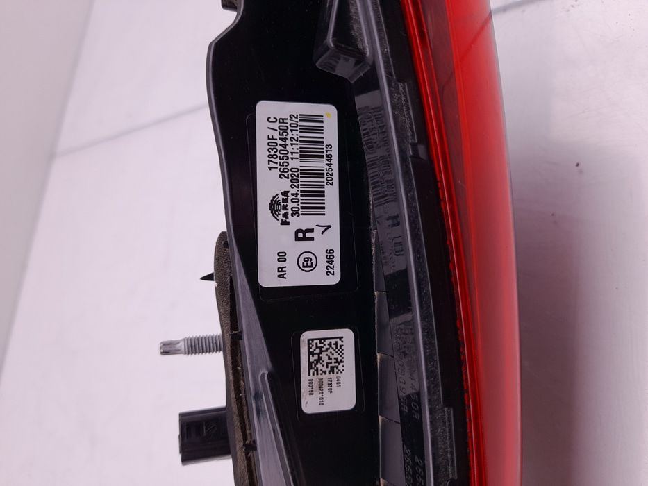 Farolim da mala direito RENAULT Clio V (BF_)