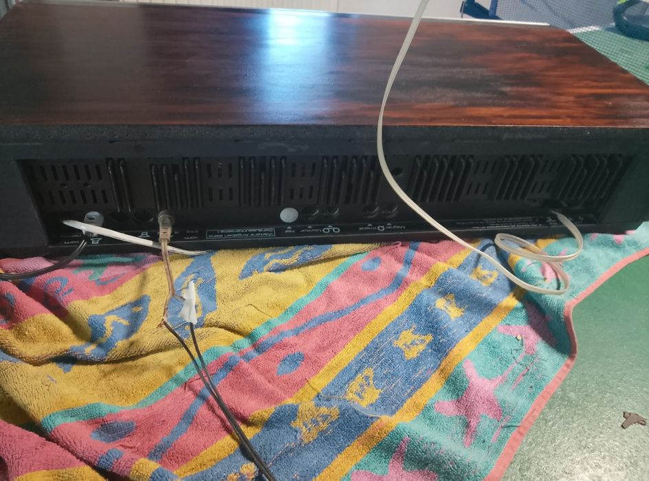 Sprzedam amplituner saba 8100