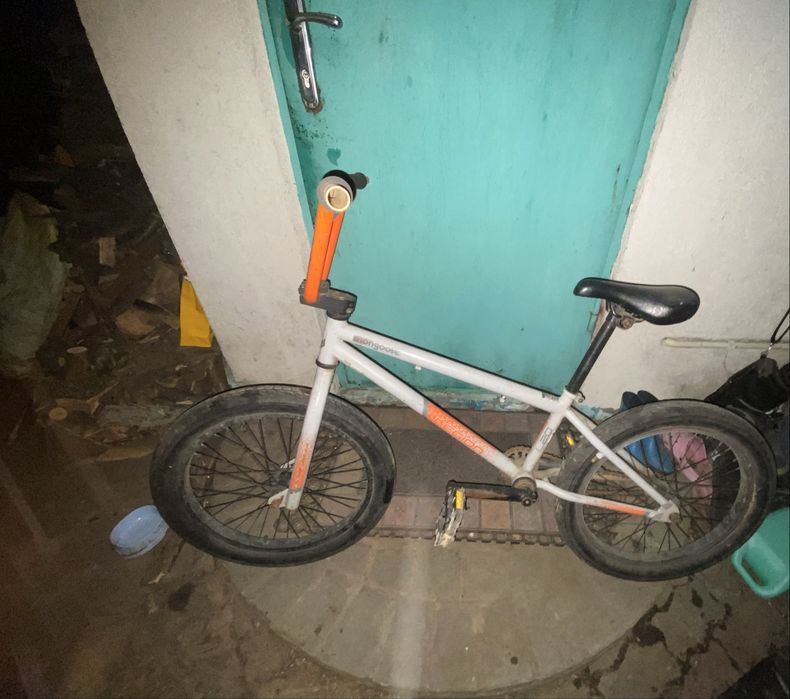 Продам або обміняю велосипед бмх mongosse legoin l20