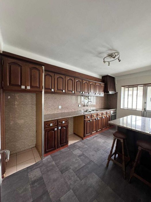 Apartamento T2 para arrendar em Oliveira do Hospital