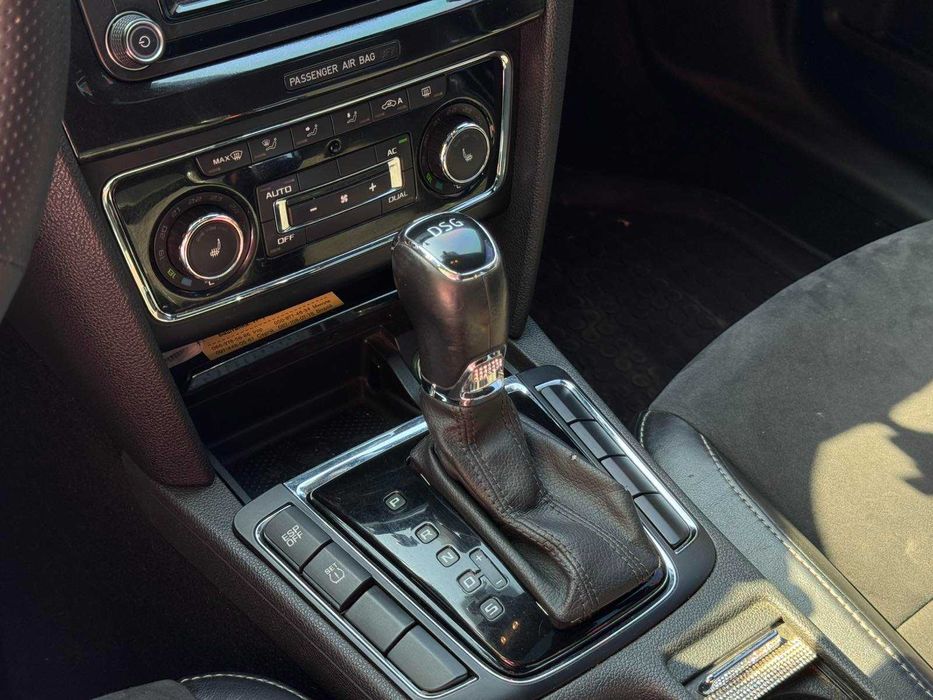 Skoda Superb 2009р 2,0 Дизель! Автомат! Обмін! Розстрочка!