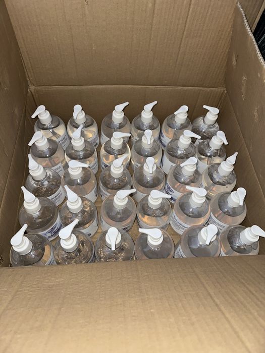 Caixa com 30 frascos de alcool gel 500ml