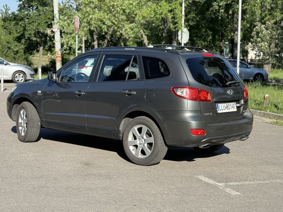 Продам хундай сантафе 2, дізель 4*4, повністю обслежений