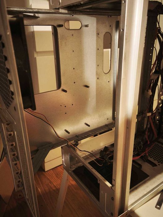Caixa para computador, BIG ATX, usada