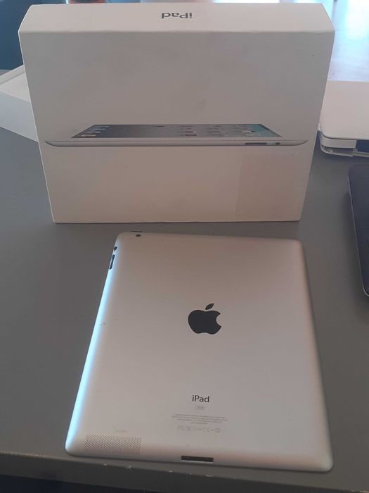 // Apple Ipad 2 32GB
