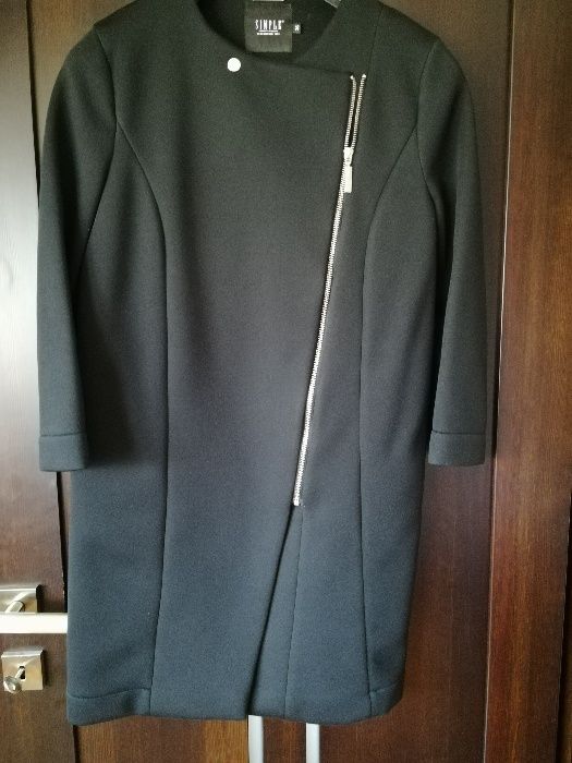Płaszcz SIMPLE r. 36 czarny