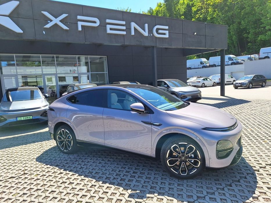 XPeng G6 Long Range Stellar Purple RWD 80,8 kWh Hak, Od ręki!