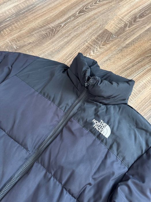 Продам The north fase 700 пуховик