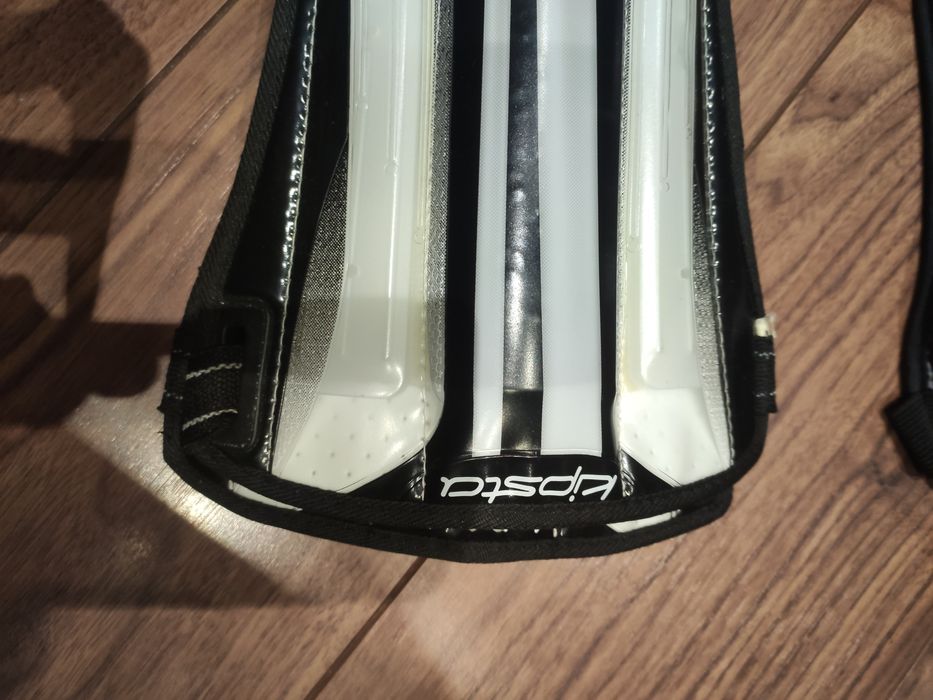 Caneleiras de Futebol ADIDAS