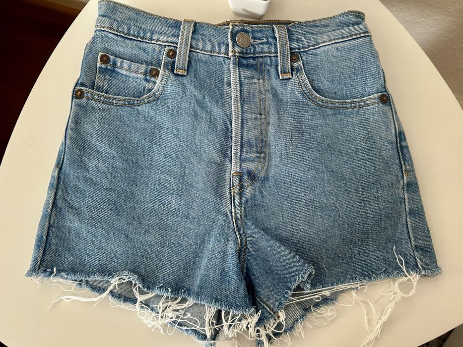 Джинсові шорти Levis