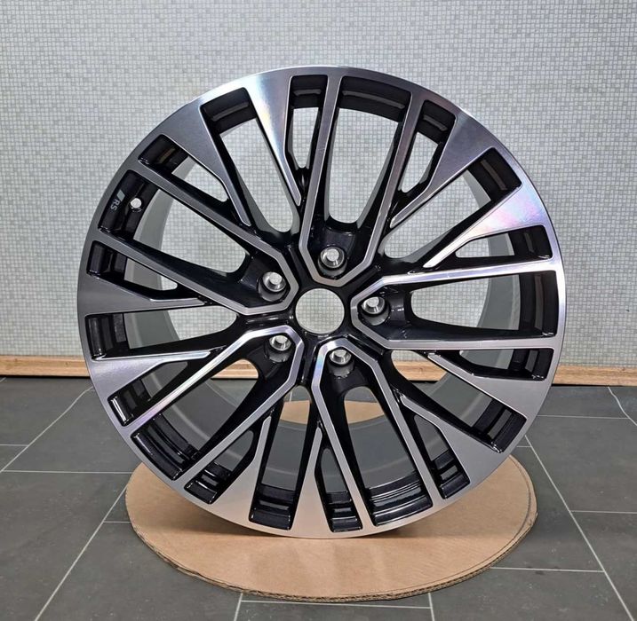 20" оригінальні диски Audi e-tron GT RS Taycan