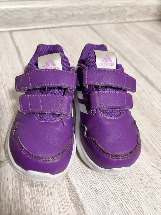 Кросівки Adidas на малечу