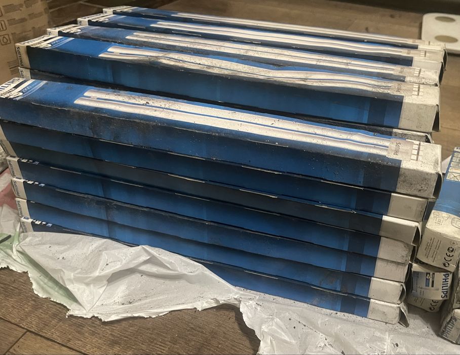 Люминесцентна лампа Philips MASTER PL-L 36W/840/4P 2G11