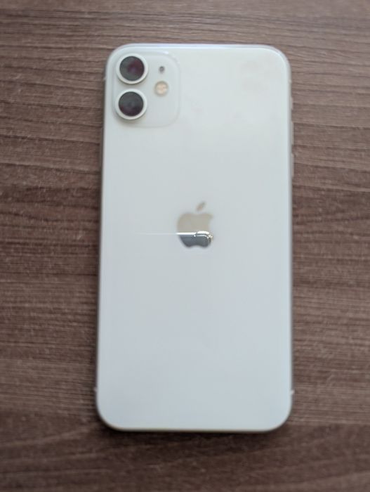 Iphone 11 на 128gb