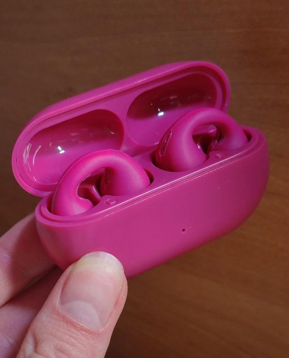 Навушники малинові гарний звук Bluetooth  безпровідні air pods