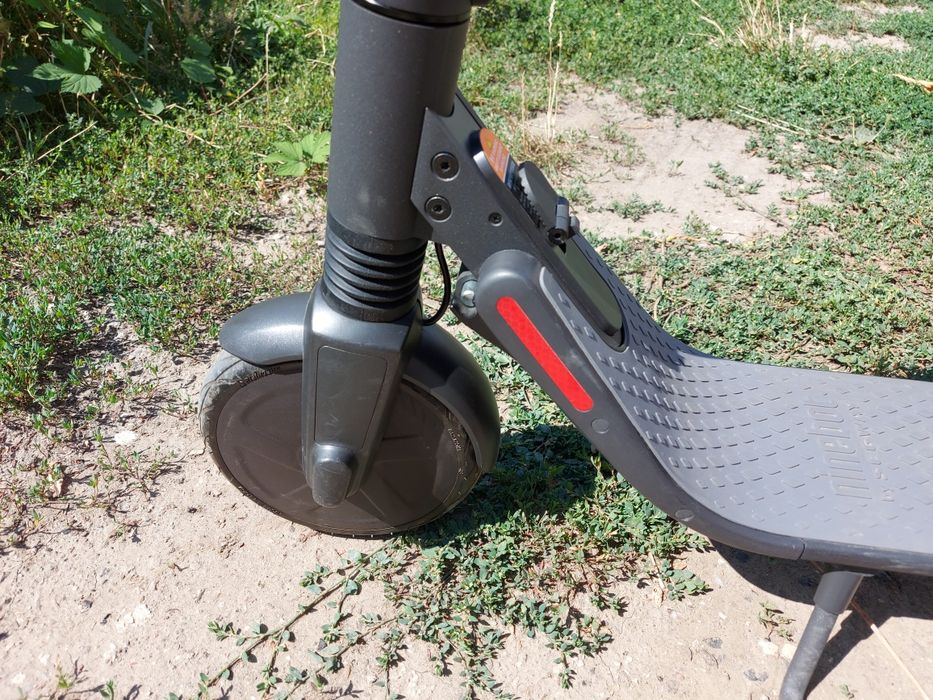 Електросамокат Segway Ninebot ES3 plus