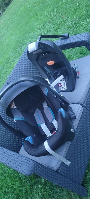 Fotelik Cybex Aton 2 + baza + adaptery