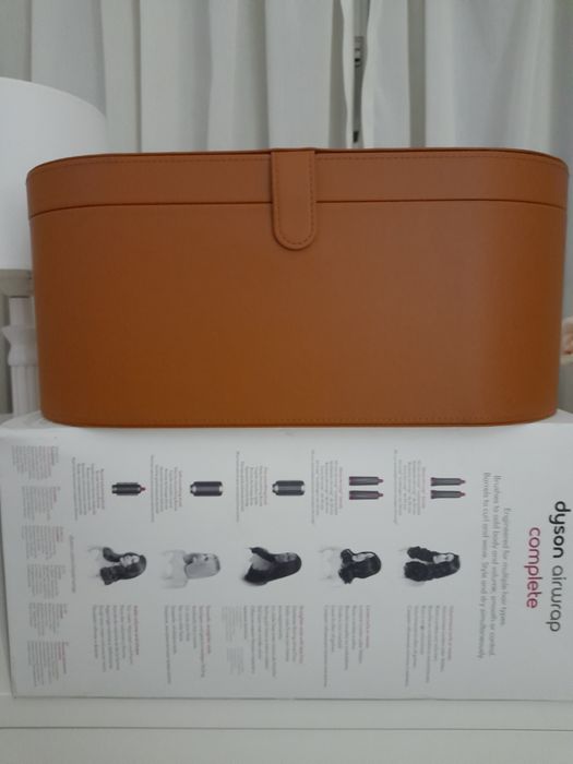 Dyson Airwrap completa. Em excelente condição.