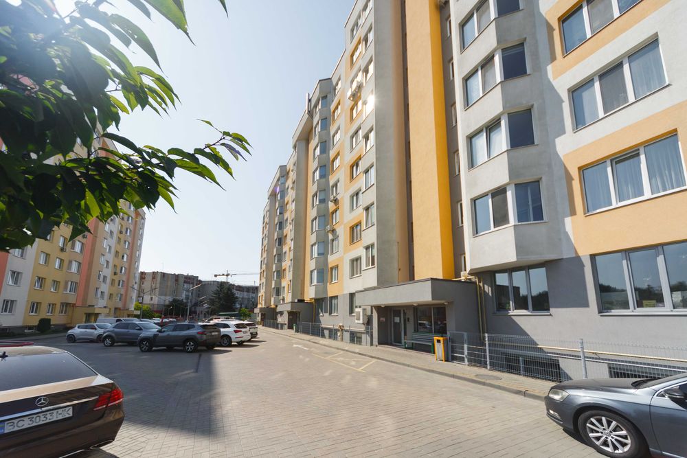 Продаж квартири на вул. Мікльоша