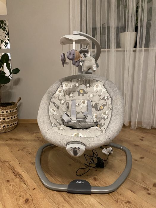 Bujaczek obortowy  Joie Serina Swivel