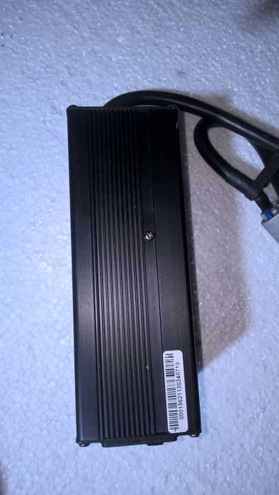 Зарядний пристрій 12в 20а    для літіевих ( LIFEPO-4) аккумуляторов .