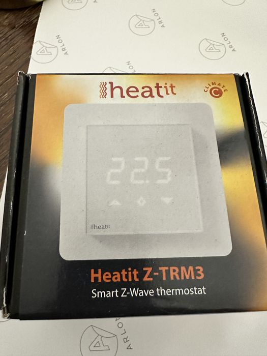 Smart termostat / regulator do ogrzewania Heatit Z-TRM3