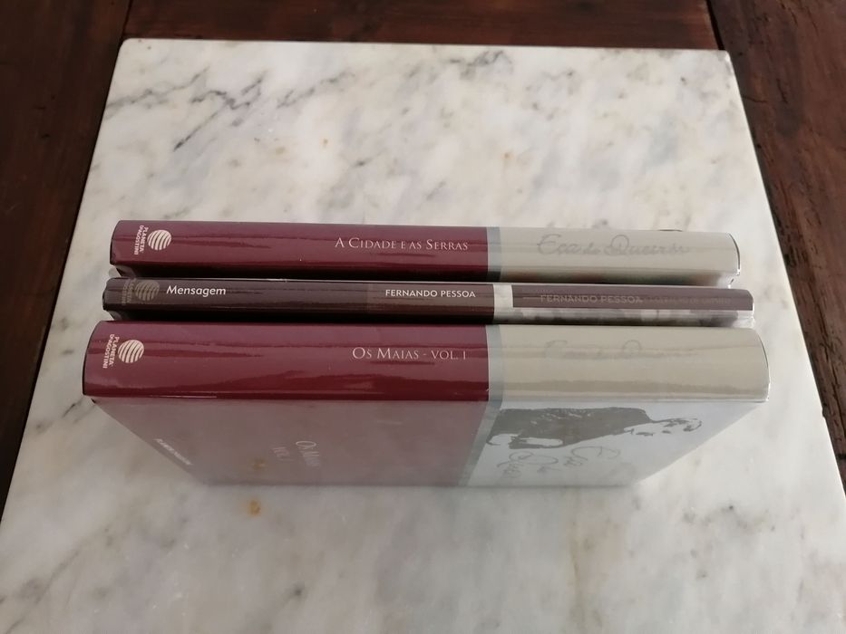 vários livros, valor variado