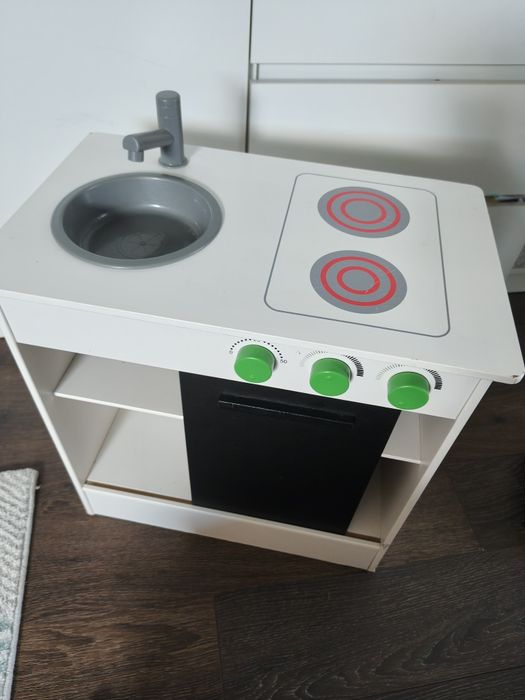Kuchnia do zabawy Ikea kuchenka