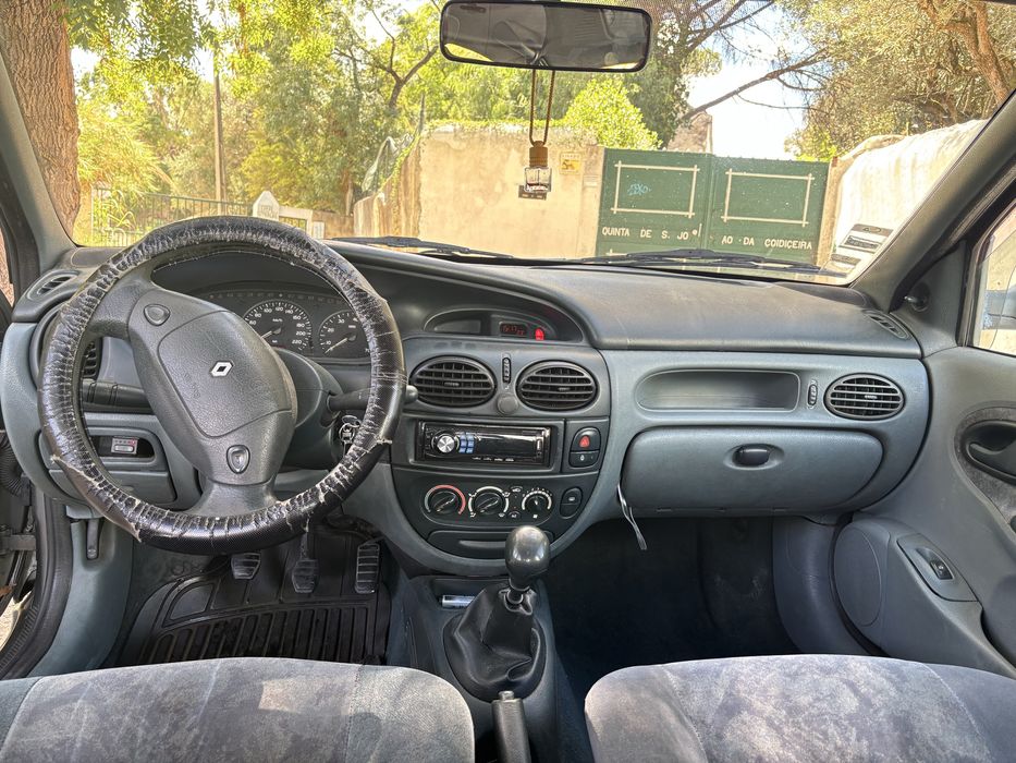Vendo megane 1.4