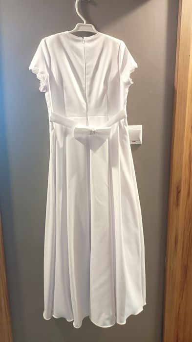 Sukienka/Alba komunijna dla dziewczynki  146 cena kompletu!