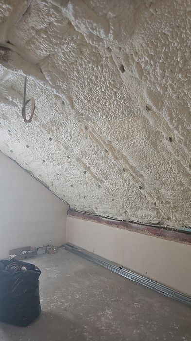 Ocieplenie poddaszy wełna celulozowa/ PIANA PUR