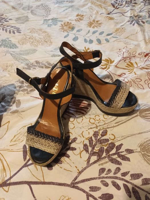 Sapatos de alta qualidade