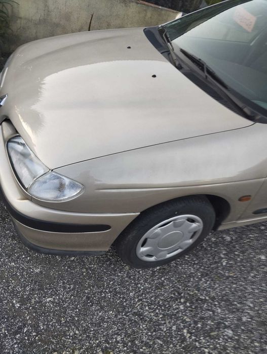 veiculo automóvel