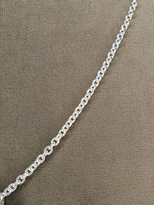 Fio com cruz em prata