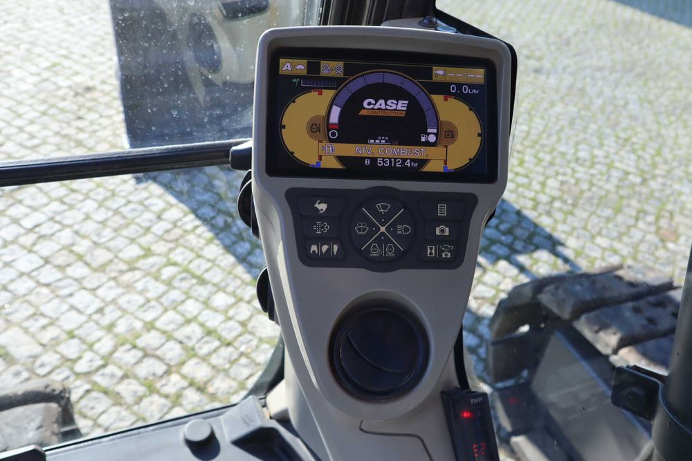 2014 Case CX130C Escavadora Giratória  de Rastos