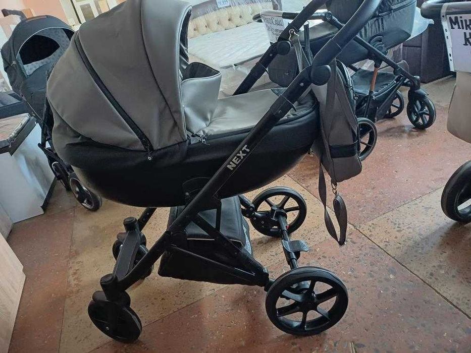 Продам дитячу коляску