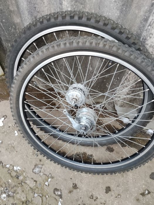 Колесо 26 с планетарной втулкой Shimano Nexus  7 передач  ,динамовтулк