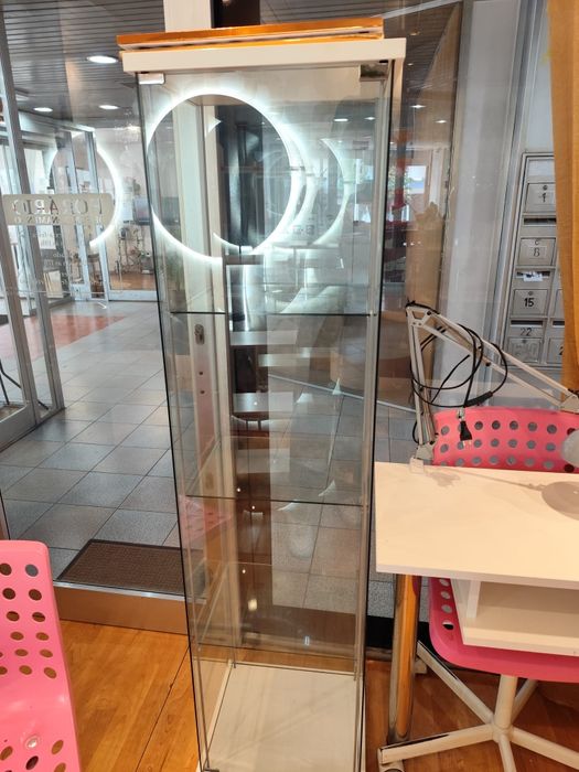 Vitrine em vidro