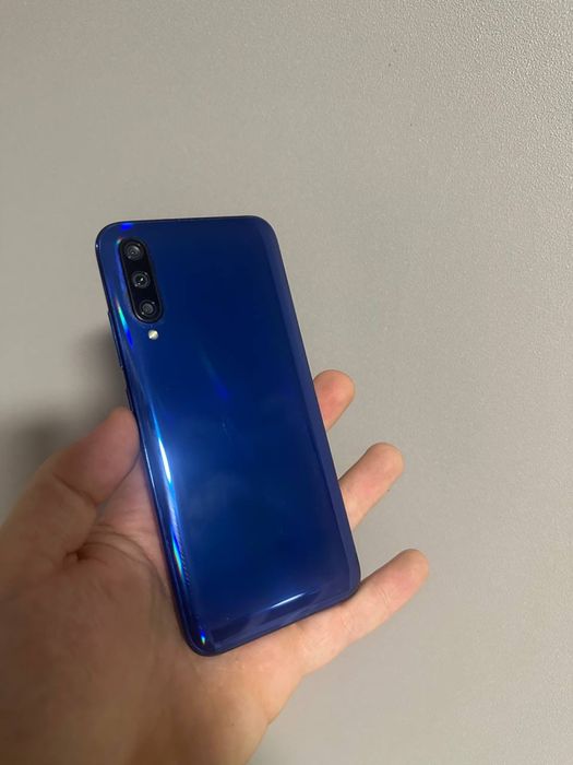 Xiaomi Mi A3  | 4/64ГБ | Android 11|