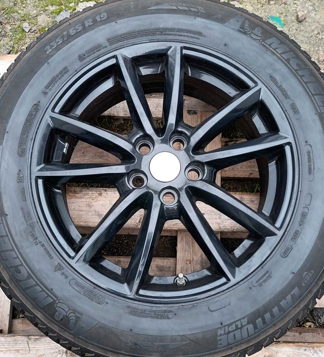 Range/Land Rover felgi 19 cali + opony Michelin Alpin 235/65/19 4 szt