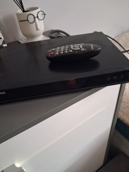 Dvd Samsung z kablem