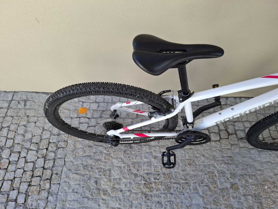 Bicicleta BTT Rockrider ST 100 Branca