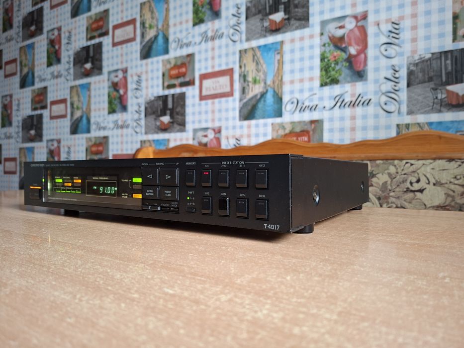 Японский винтажный стереотюнер Onkyo T-4017,FM/AM,гарантия!