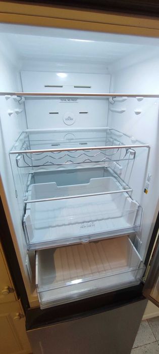 Frigorífico semi-novo