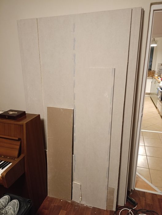 Płyty karton gips, płyty KG pozostałość po remoncie