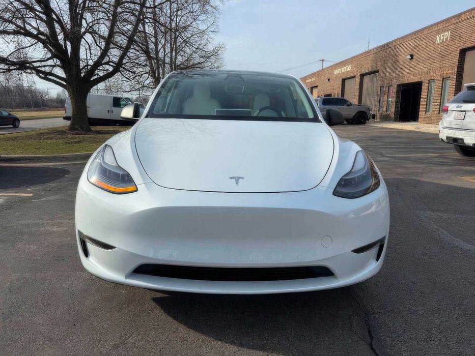 Tesla Model Y Performance      2022