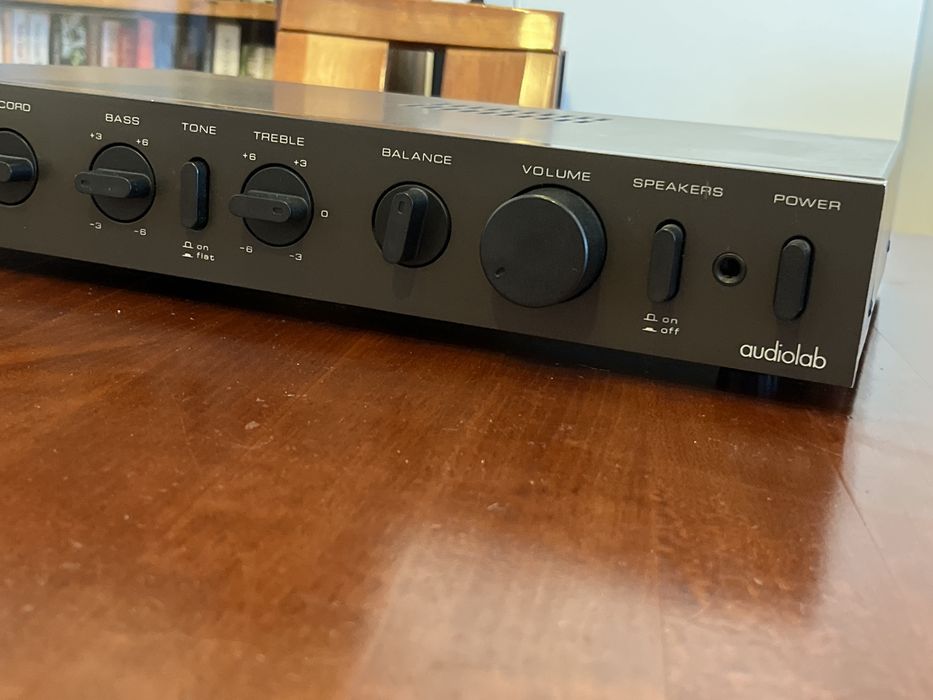 Amplificador AudioLab 8000A