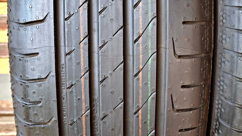 Continental EcoContact 7 215/60R17 96H EV FR Rok 2025.17 - Nowe